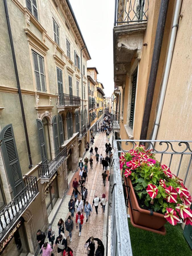 Imperial Home Mazzini Centro Verona 1 Bagian luar foto