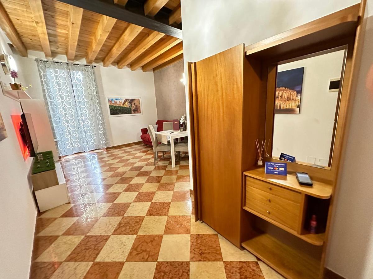 Imperial Home Mazzini Centro Verona 1 Bagian luar foto