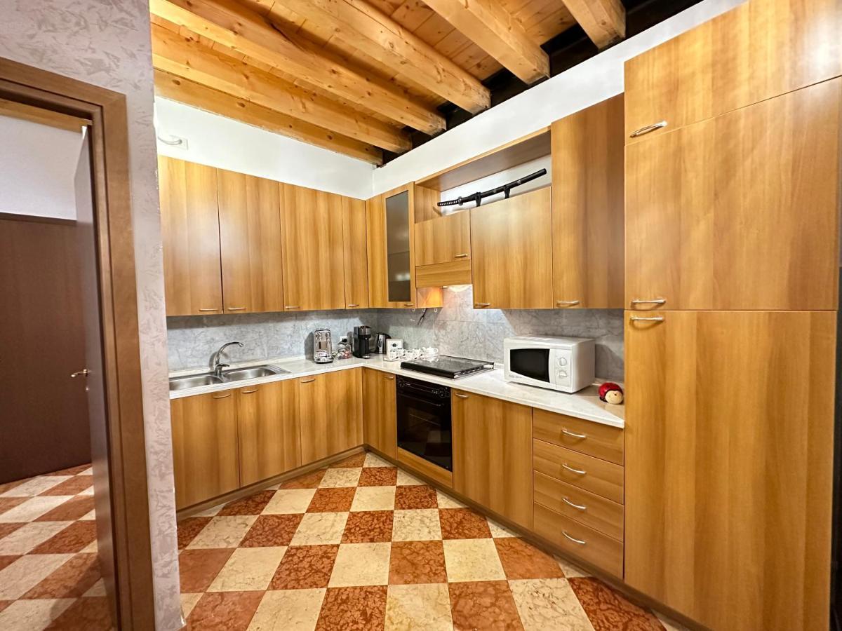Imperial Home Mazzini Centro Verona 1 Bagian luar foto